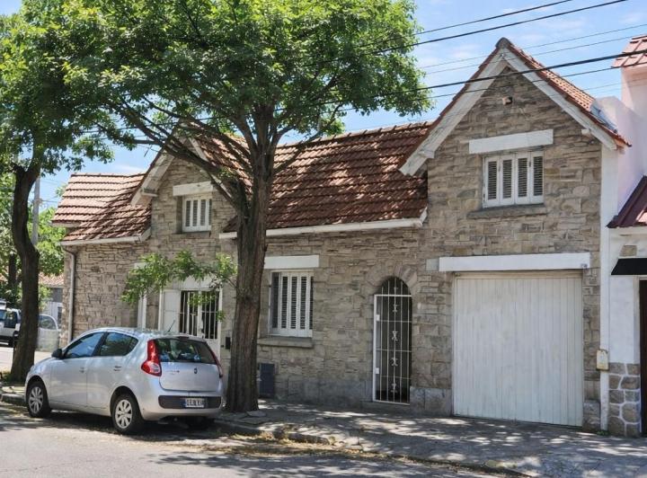 Casa · 123m² · 3 Dormitorios · 1 Cochera