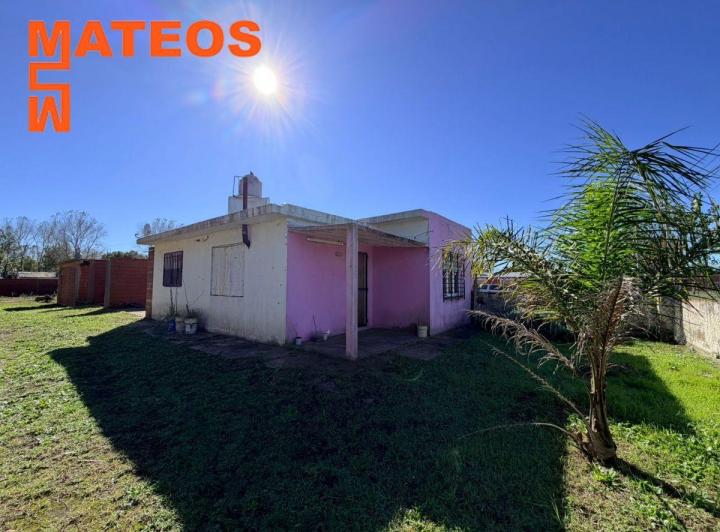 Casa · 40m² · 3 Ambientes · 1 Cochera