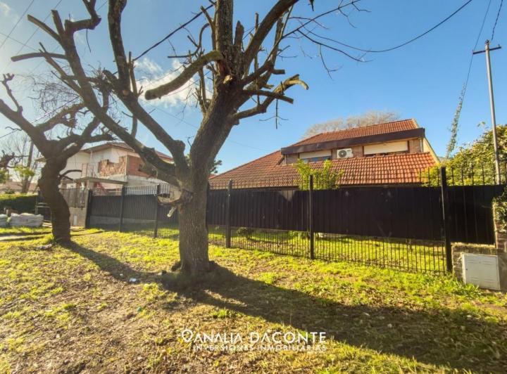Casa · 233m² · 5 Ambientes