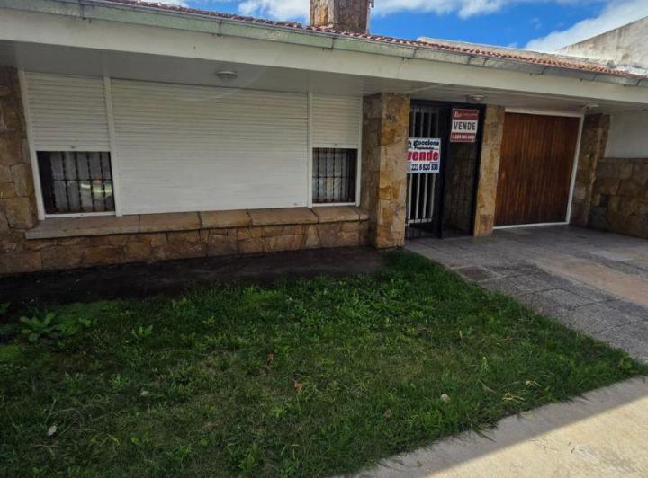Casa · 120m² · 3 Ambientes · 1 Cochera