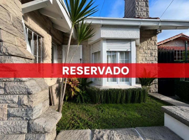 Casa · 134m² · 4 Ambientes · 1 Cochera