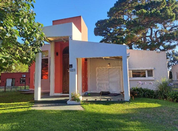 Casa · 111m² · 3 Ambientes · 1 Cochera