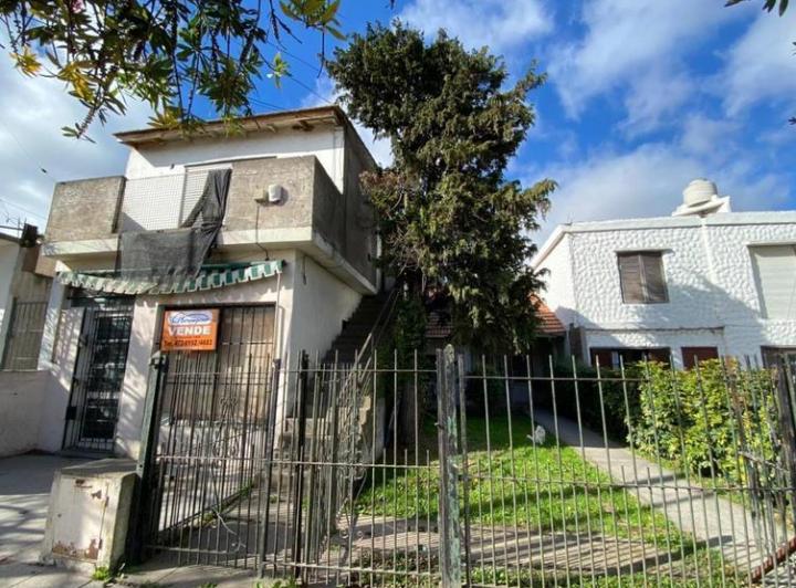 Casa · 160m² · 4 Ambientes · 1 Cochera