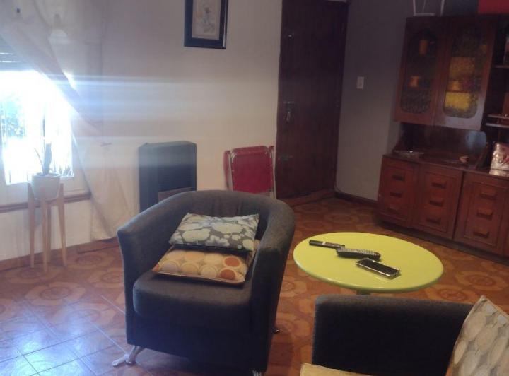 Casa · 120m² · 3 Ambientes · 2 Cocheras