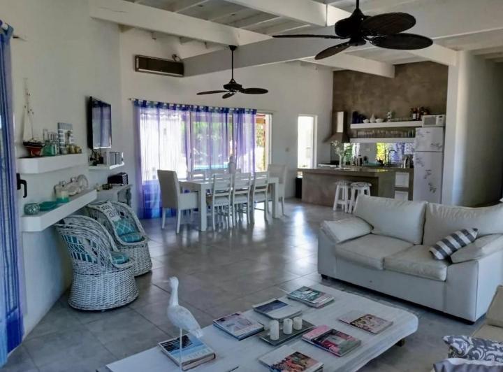 Casa · 250m² · 4 Ambientes