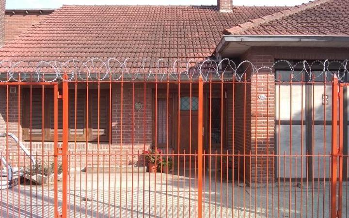 Casa · 103m² · 3 Ambientes · 1 Cochera