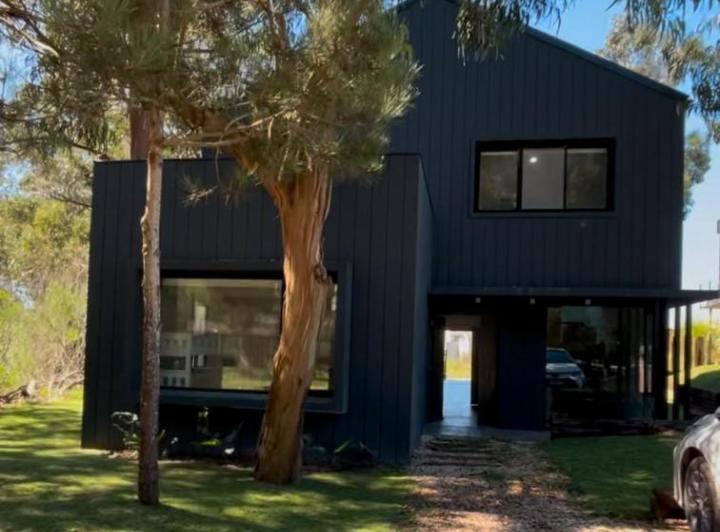 Casa · 210m² · 5 Ambientes