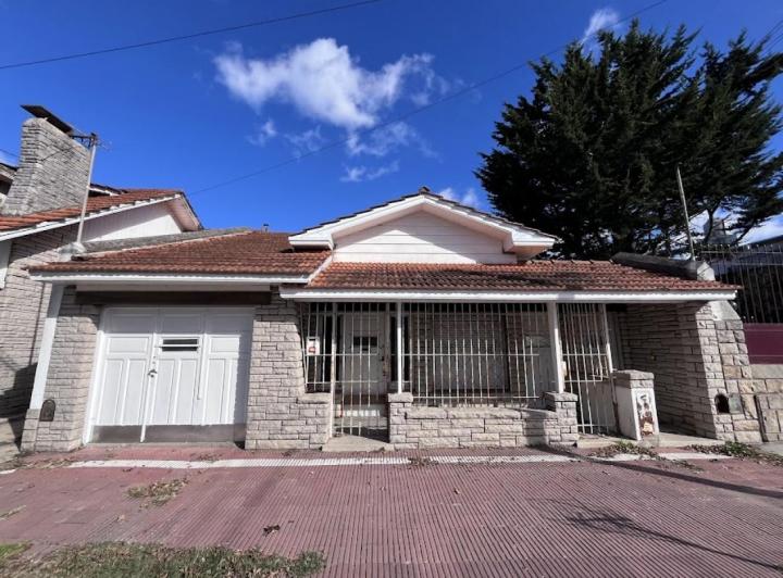 Casa · 134m² · 4 Ambientes · 1 Cochera