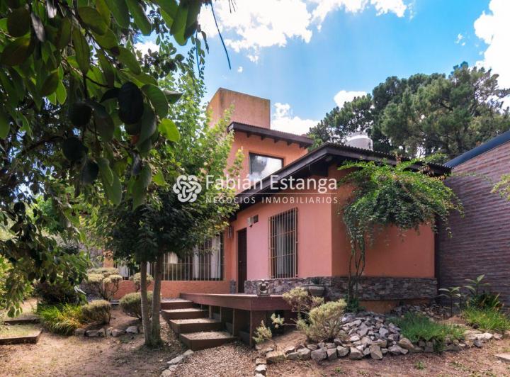 Casa · 100m² · 4 Ambientes