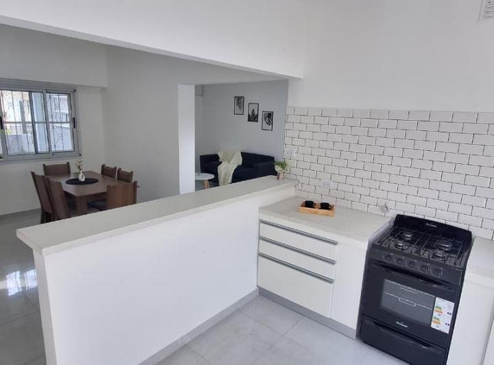 Casa · 140m² · 3 Ambientes · 1 Cochera
