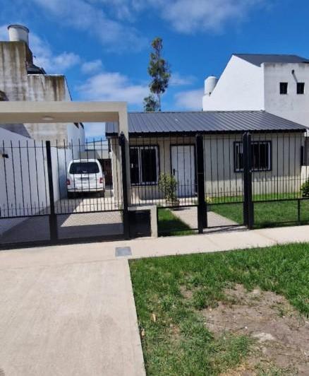 Casa · 120m² · 3 Ambientes · 1 Cochera