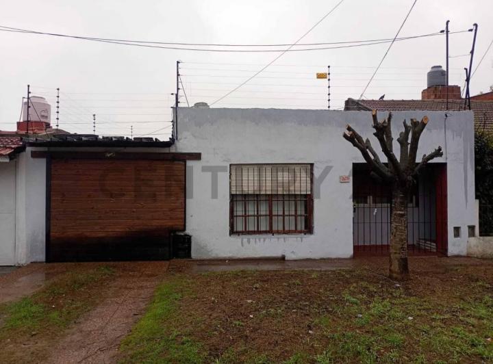 Casa · 143m² · 3 Ambientes · 1 Cochera