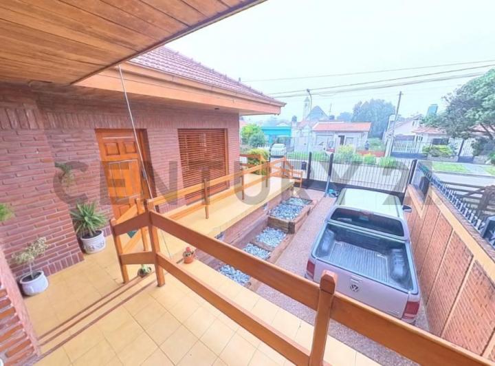 Casa · 290m² · 4 Ambientes