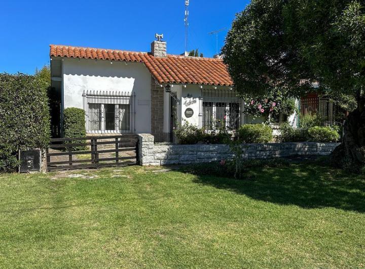 Casa · 57m² · 3 Ambientes · 1 Cochera