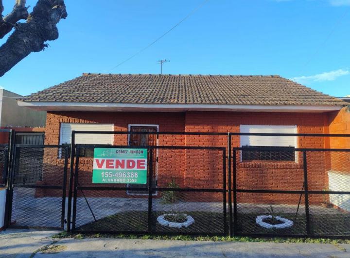 Casa · 60m² · 3 Ambientes · 1 Cochera