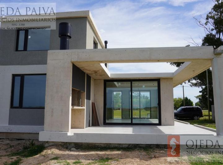 Casa · 100m² · 3 Ambientes