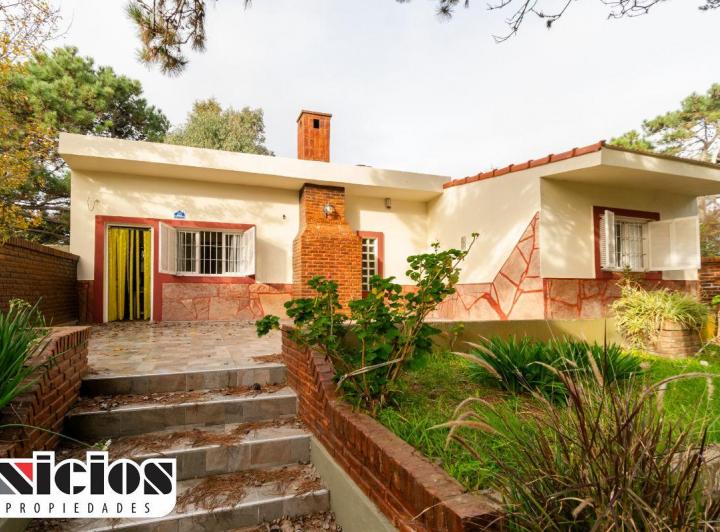 Casa · 1m² · 3 Ambientes · 1 Cochera