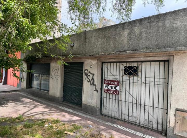Casa · 128m² · 3 Ambientes · 2 Cocheras