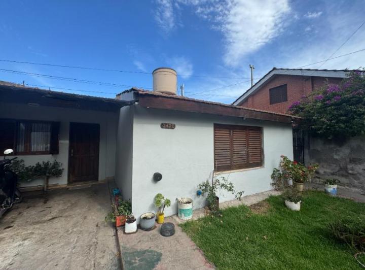 Casa · 70m² · 4 Ambientes · 1 Cochera