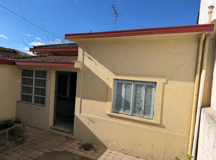 Casa · 100m² · 2 Dormitorios · 1 Cochera