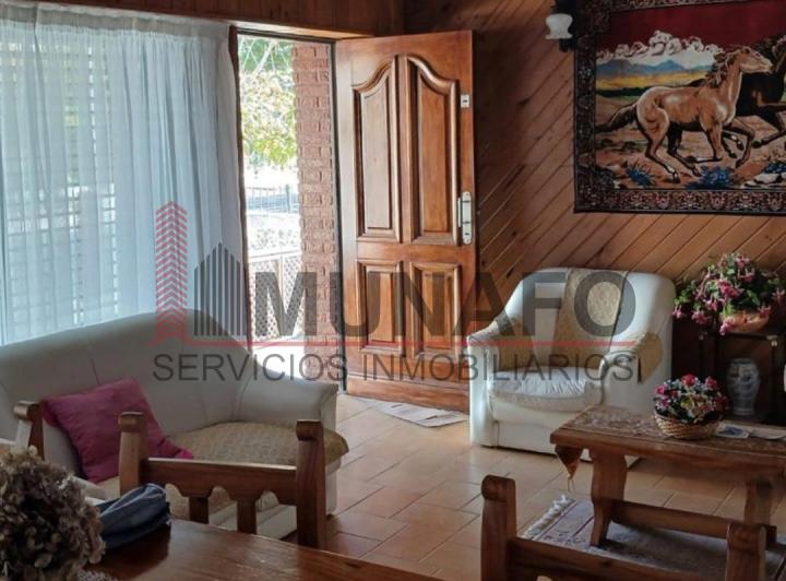 Casa · 170m² · 4 Ambientes · 1 Cochera