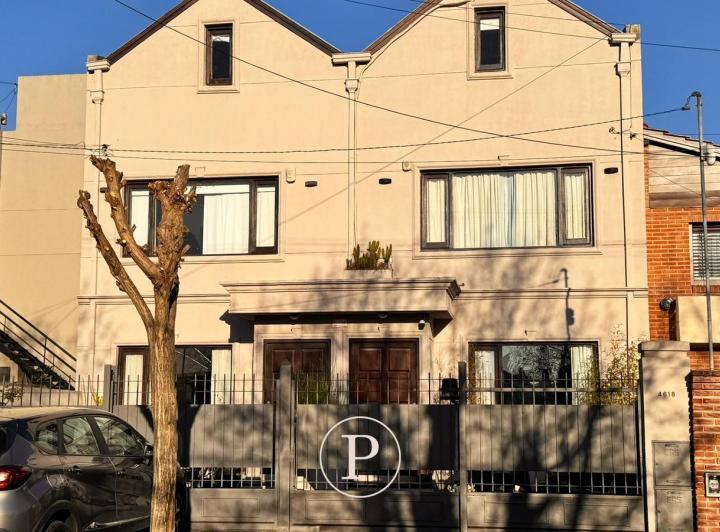Casa · 168m² · 5 Ambientes · 1 Cochera