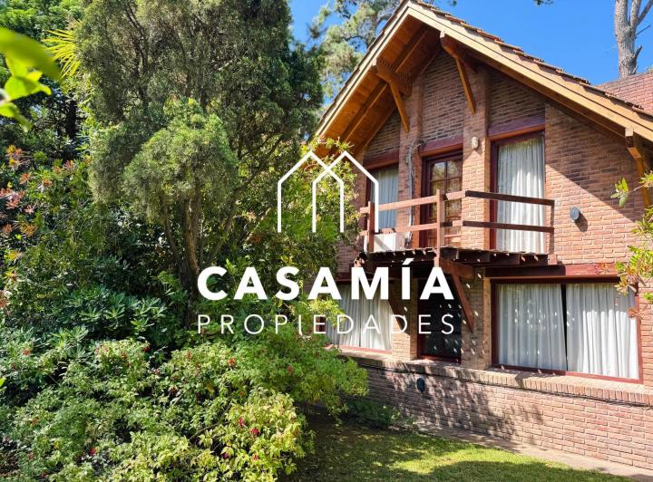 Casa · 96m² · 3 Dormitorios · 1 Cochera