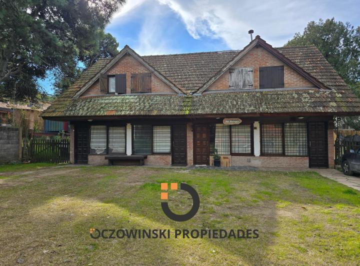 Casa · 85m² · 3 Ambientes · 1 Cochera