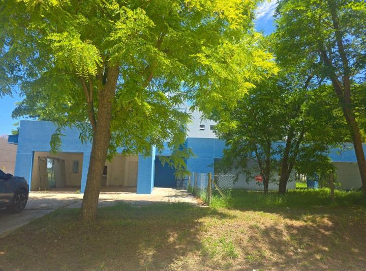Casa · 300m² · 4 Ambientes · 1 Cochera
