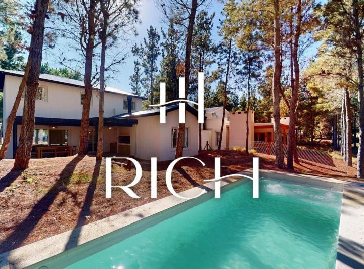 Casa · 165m² · 5 Ambientes