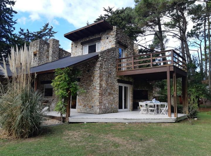 Casa · 148m² · 6 Ambientes