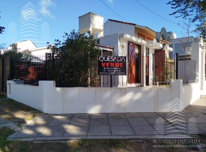 Casa · 60m² · 3 Ambientes · 1 Cochera