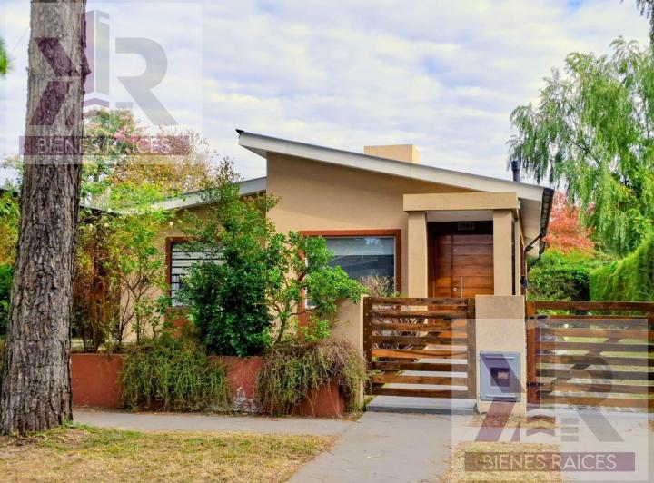 Casa · 119m² · 3 Ambientes · 1 Cochera