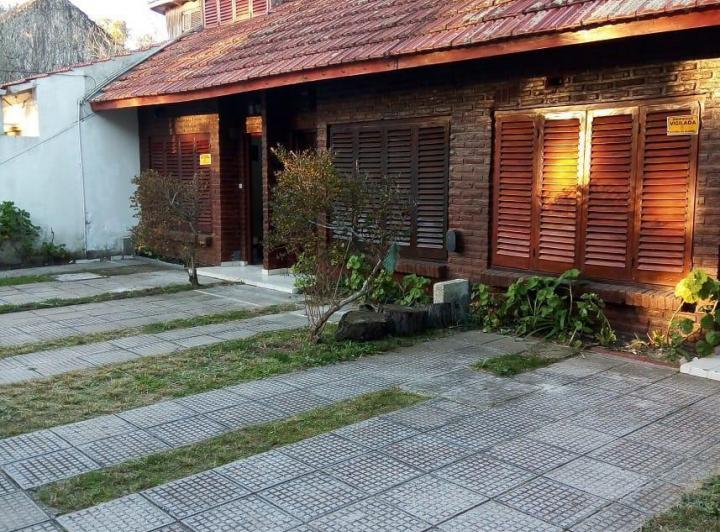 Casa · 85m² · 3 Ambientes · 1 Cochera