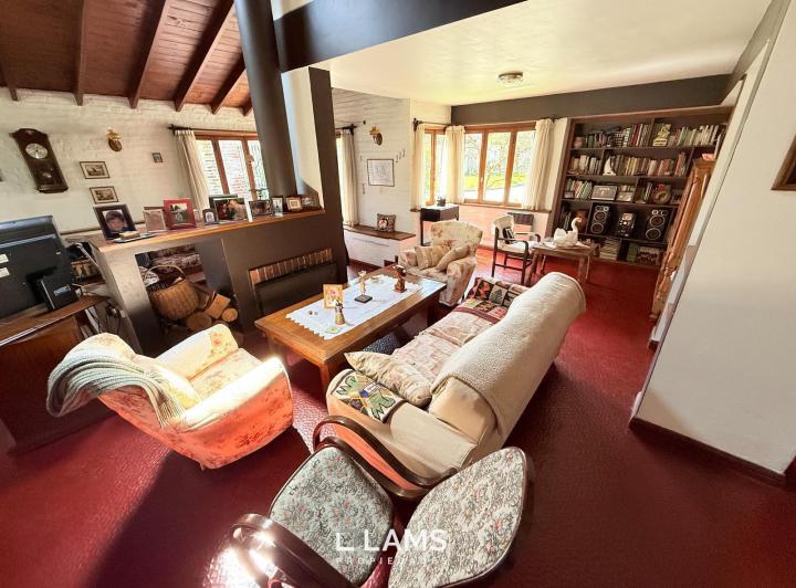 Casa · 226m² · 5 Ambientes