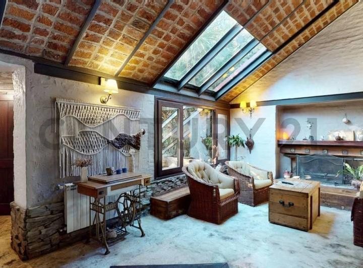 Casa · 343m² · 5 Ambientes