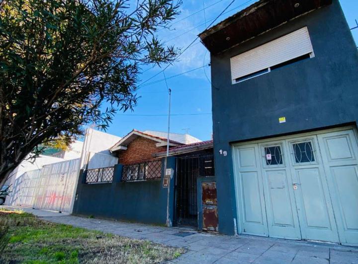 Casa · 130m² · 3 Ambientes · 1 Cochera