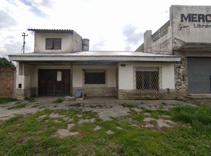 Casa · 96m² · 4 Ambientes · 1 Cochera