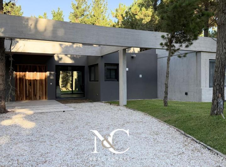 Casa · 148m² · 4 Ambientes