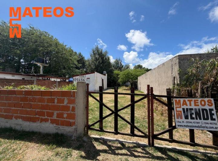 Casa · 30m² · 2 Ambientes · 1 Cochera