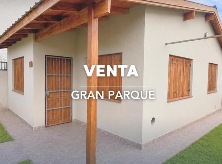 Casa · 60m² · 2 Ambientes · 2 Cocheras