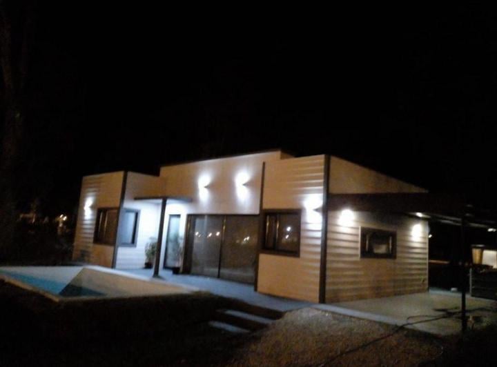 Casa · 90m² · 3 Ambientes · 1 Cochera