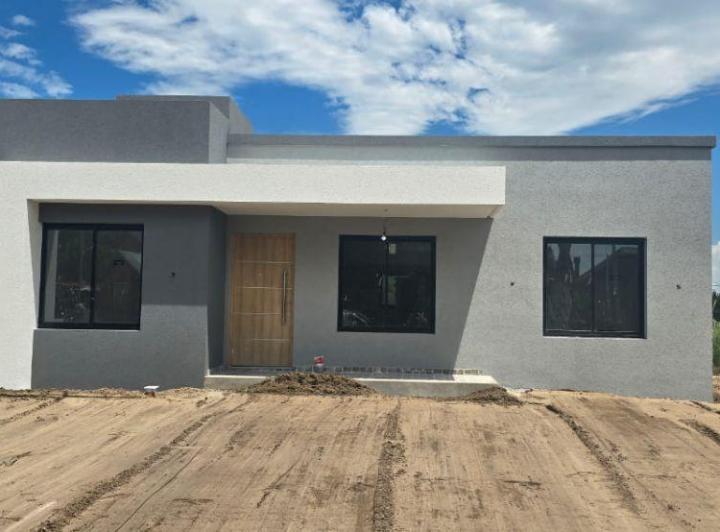 Casa · 140m² · 4 Ambientes
