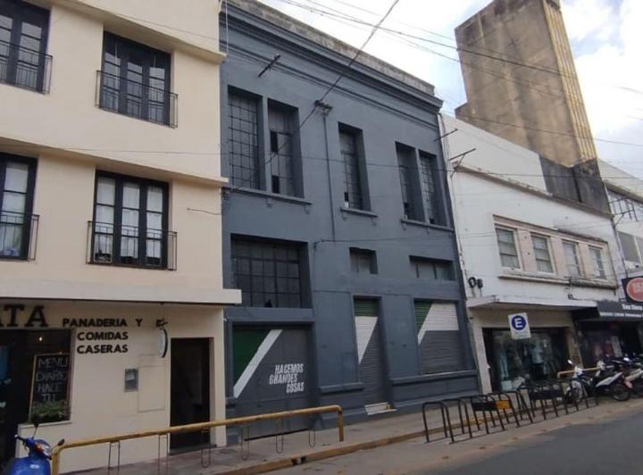 Local comercial · 600m²