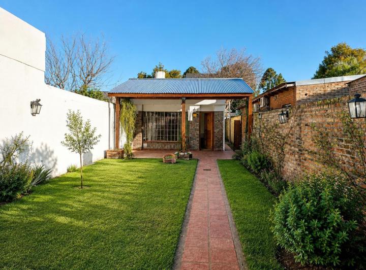 Casa · 126m² · 3 Ambientes · 1 Cochera