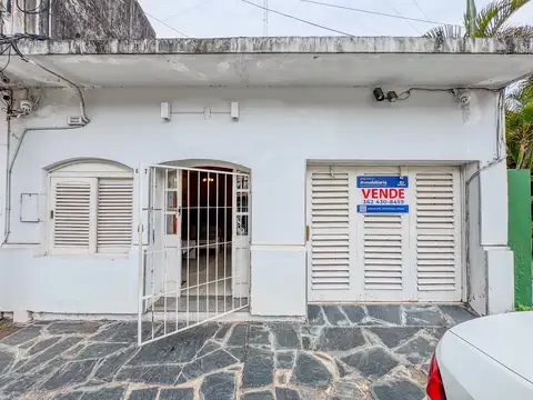 Casa en macrocentro con losa apta para ampliar en altura