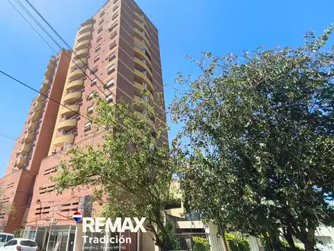 Dpto. venta  2 dorm zona hospital perrando rcia
