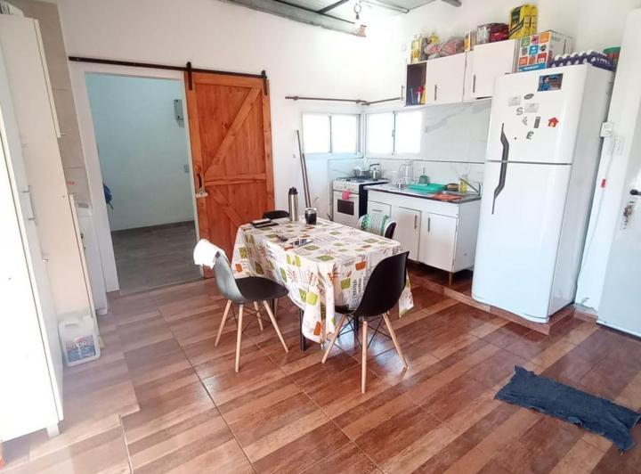 Casa · 75m² · 4 Ambientes · 1 Cochera