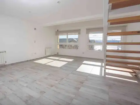 Venta de departamento 2 amb  con vista al lago