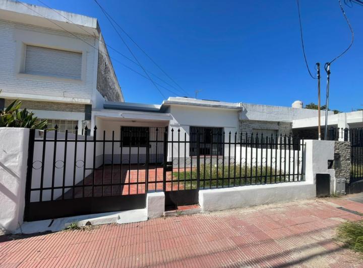 Casa · 70m² · 4 Ambientes